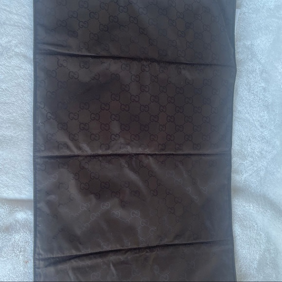 Gucci Supreme Canvas Diaper Bag with Changing Pad - Picture 13 of 13